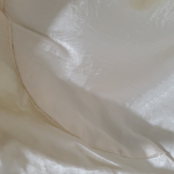 Betmar White Faux Fur Hat - Picture 4 of 5